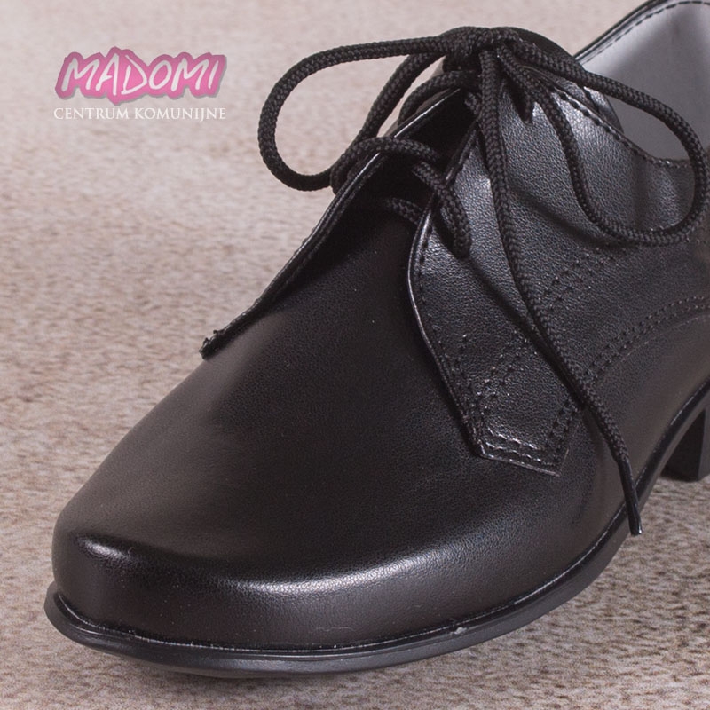 Czarne buty komunijne dla chłopca Miko 010c